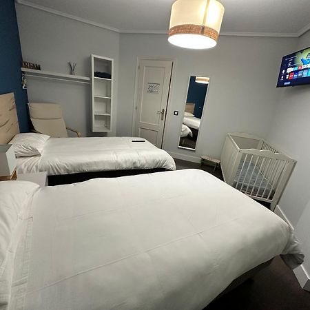 Apartamento Argenta Кастро-Урдиалес Екстериор снимка
