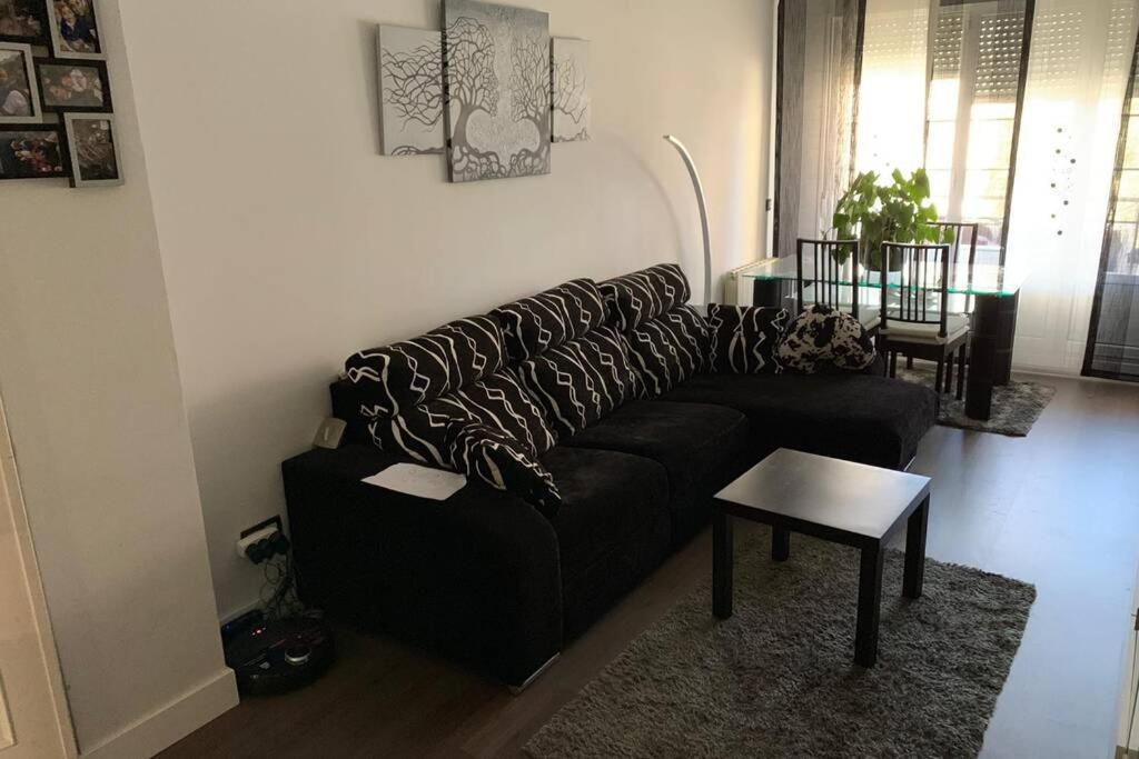 Apartamento Argenta Кастро-Урдиалес Екстериор снимка