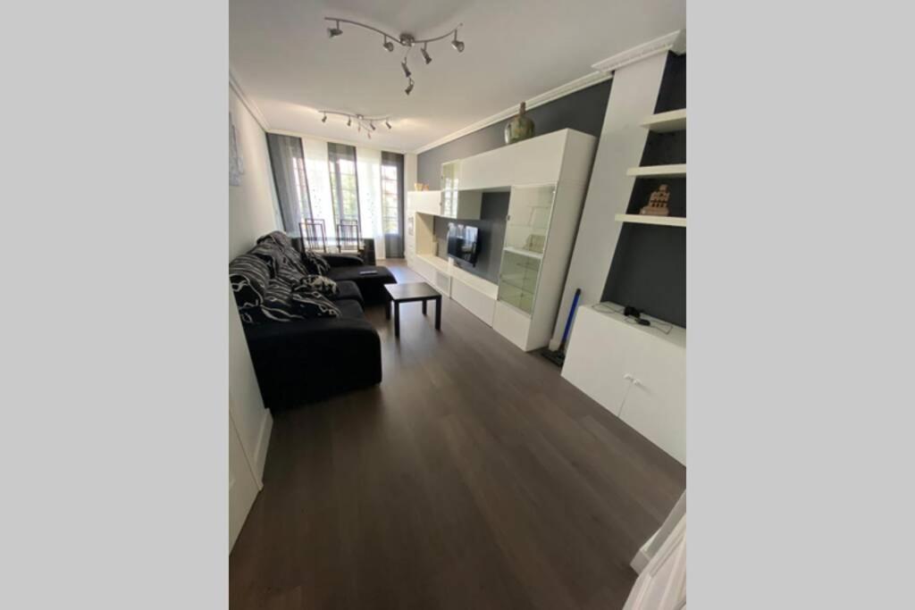 Apartamento Argenta Кастро-Урдиалес Екстериор снимка